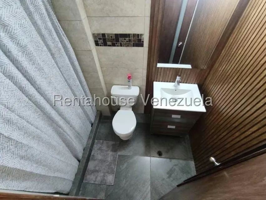 Apartamento (1 Nivel) en Alquiler en El Encantado, Distrito Metropolitano - 14