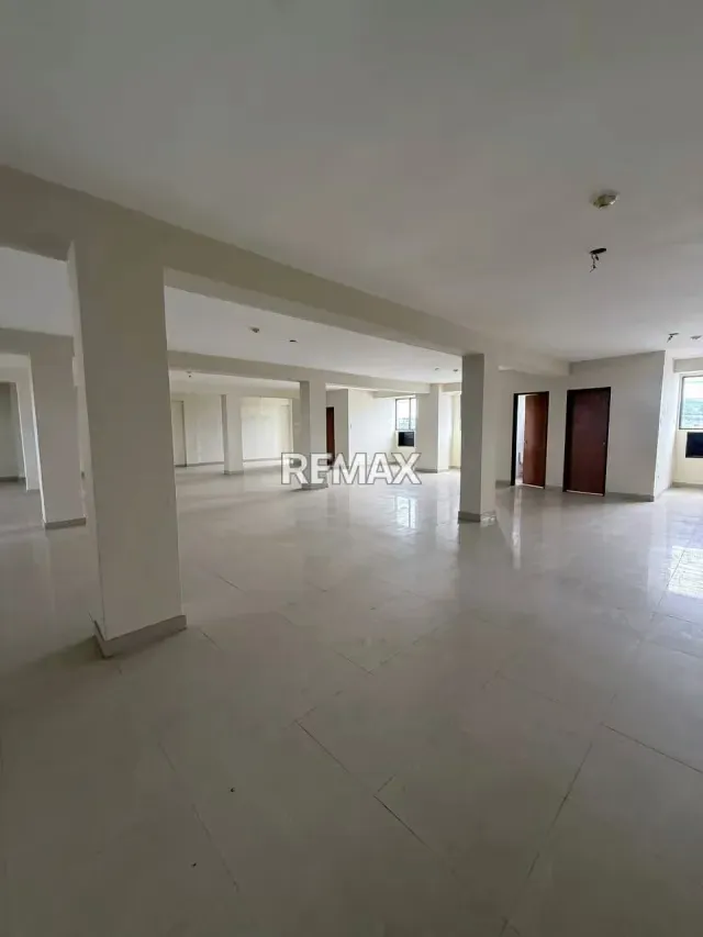 En Alquiler Edificio de 5 plantas, denominado Centro Profersional MASCOLO - 12