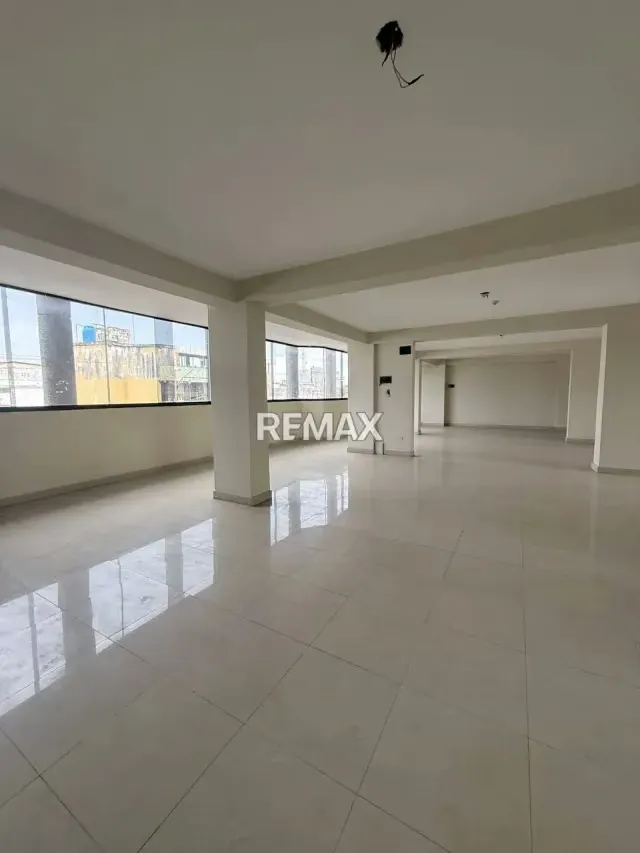 En Alquiler Edificio de 5 plantas, denominado Centro Profersional MASCOLO - 7