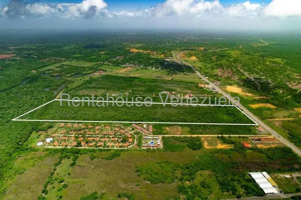 Terreno (Comercial) en Venta en Higuerote, Miranda - 3