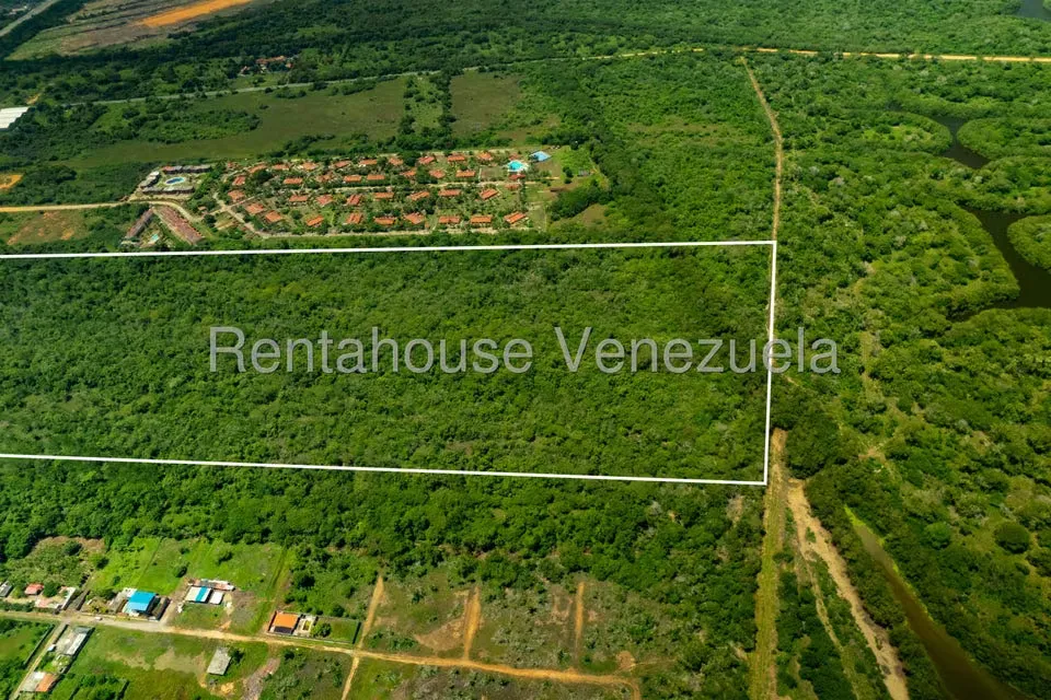 Terreno (Comercial) en Venta en Higuerote, Miranda - 6
