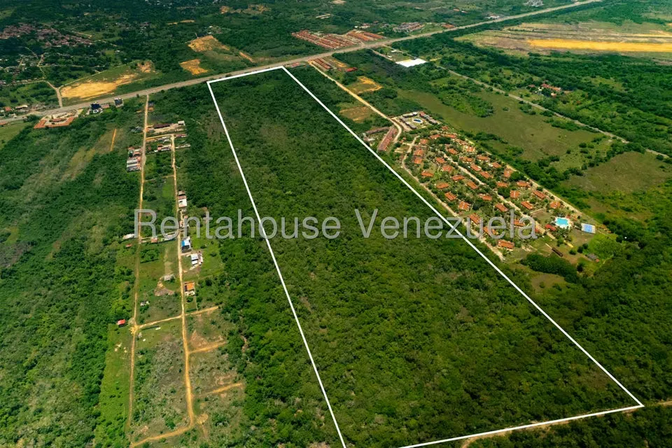 Terreno (Comercial) en Venta en Higuerote, Miranda - 7