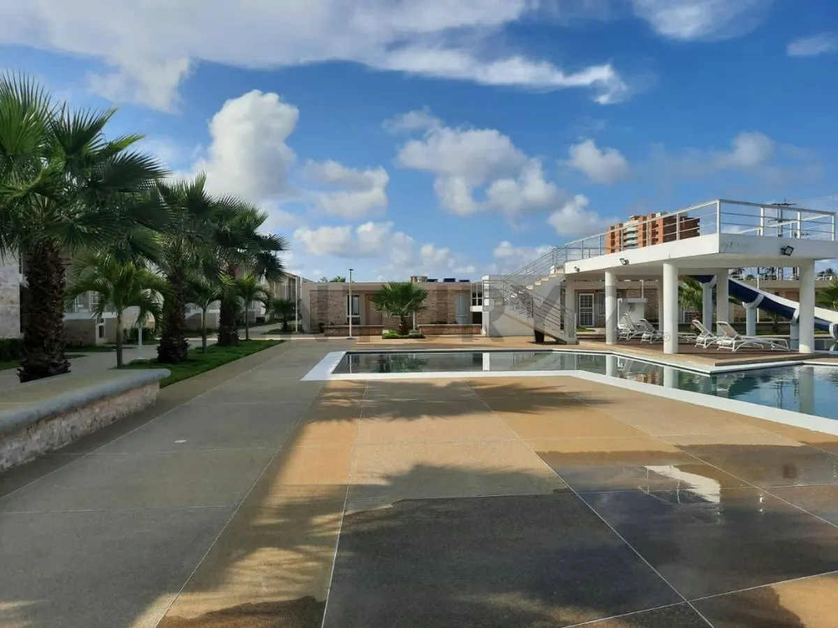 Venta de Apartamento Moderno en Tucacas - 4