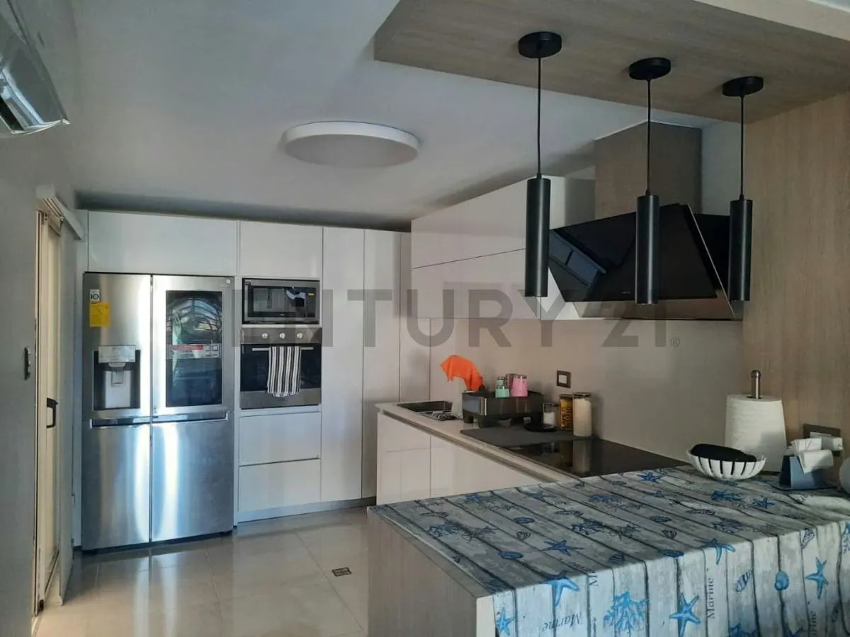 Venta de Apartamento Moderno en Tucacas - 6