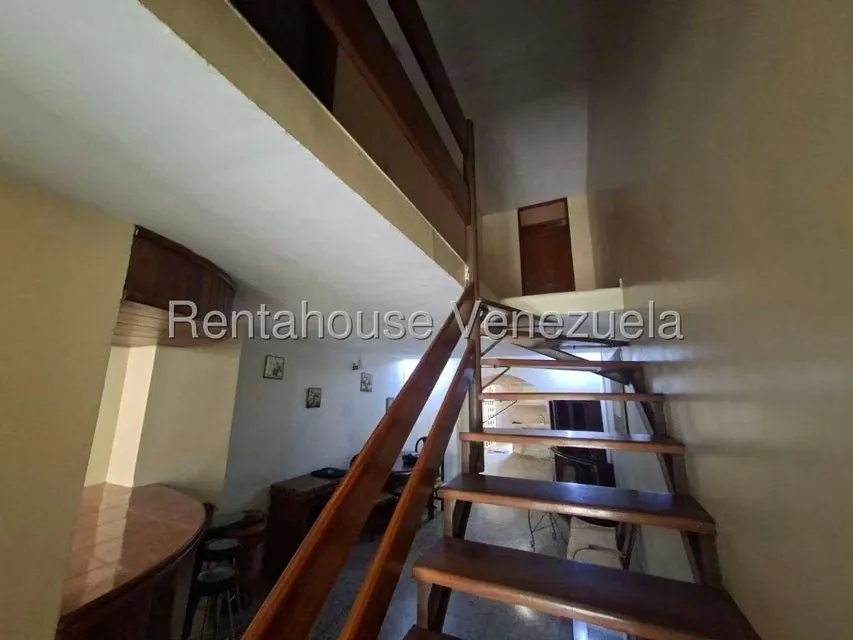 Apartamento (1 Nivel) en Alquiler en Almarriera, Lara - 2