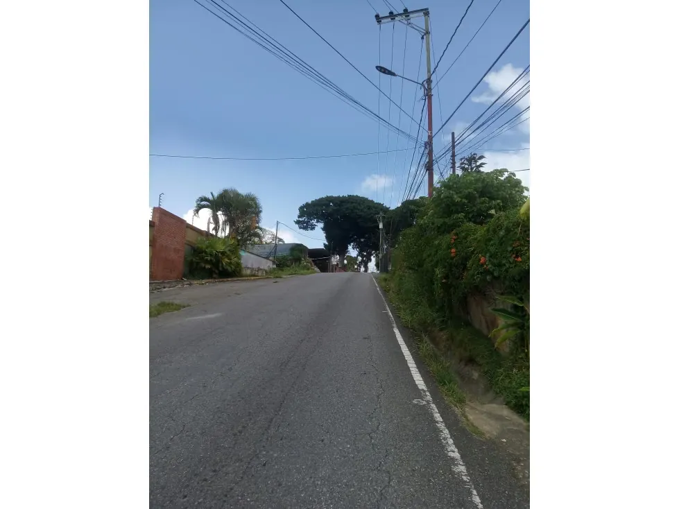 En venta casa en obra gris, El Hatillo, Urb. Altos del Halcón - 5