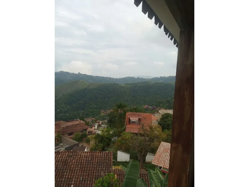 En venta casa en obra gris, El Hatillo, Urb. Altos del Halcón - 8