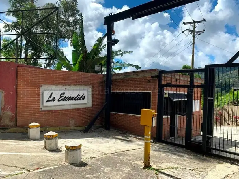 Terreno (Comercial) en Venta en La Escondida, Distrito Metropolitano