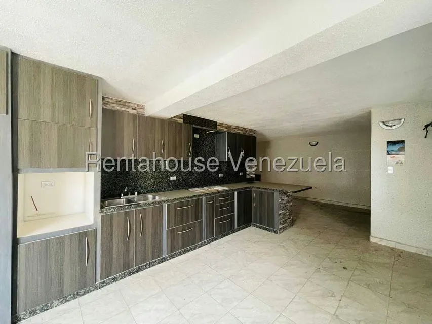 Casa (Duplex) en Venta en La Ciudadela, Aragua - 12