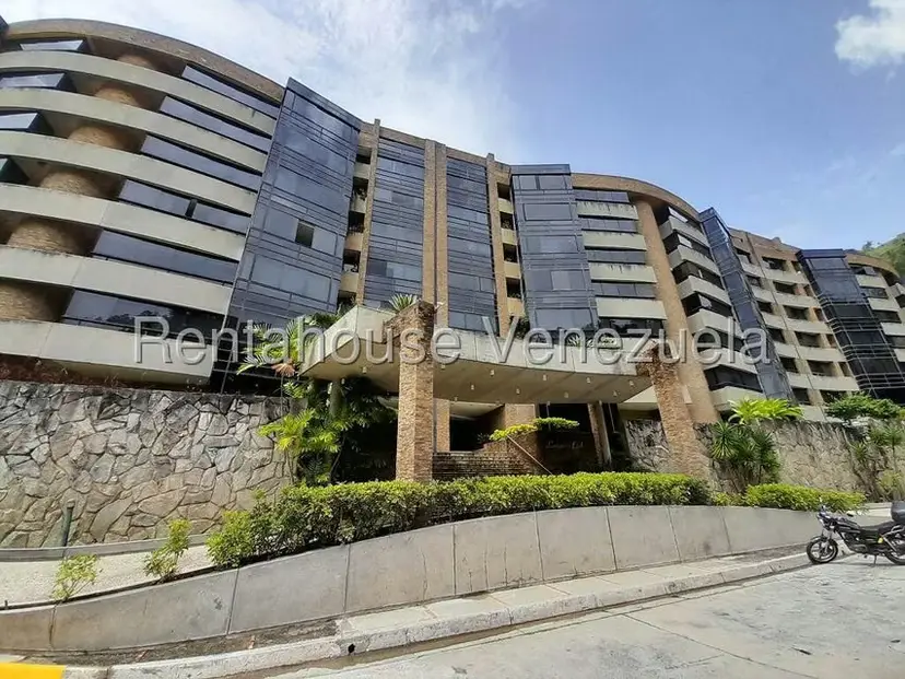 Apartamento (Duplex) en Venta en Lomas de La Lagunita, Distrito Metropolitano