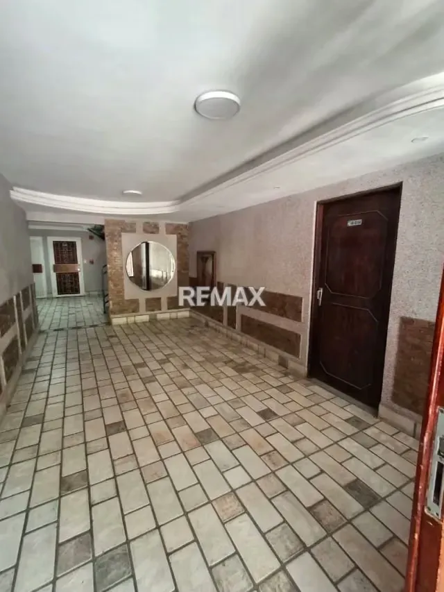SE VENDE APARTAMENTO EN LA GRANJA NAGUANAGUA - 2