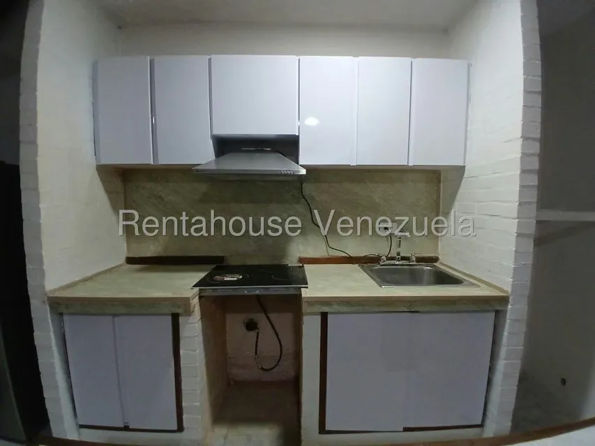 Apartamento (1 Nivel) en Alquiler en Valle Frio, Zulia - 13