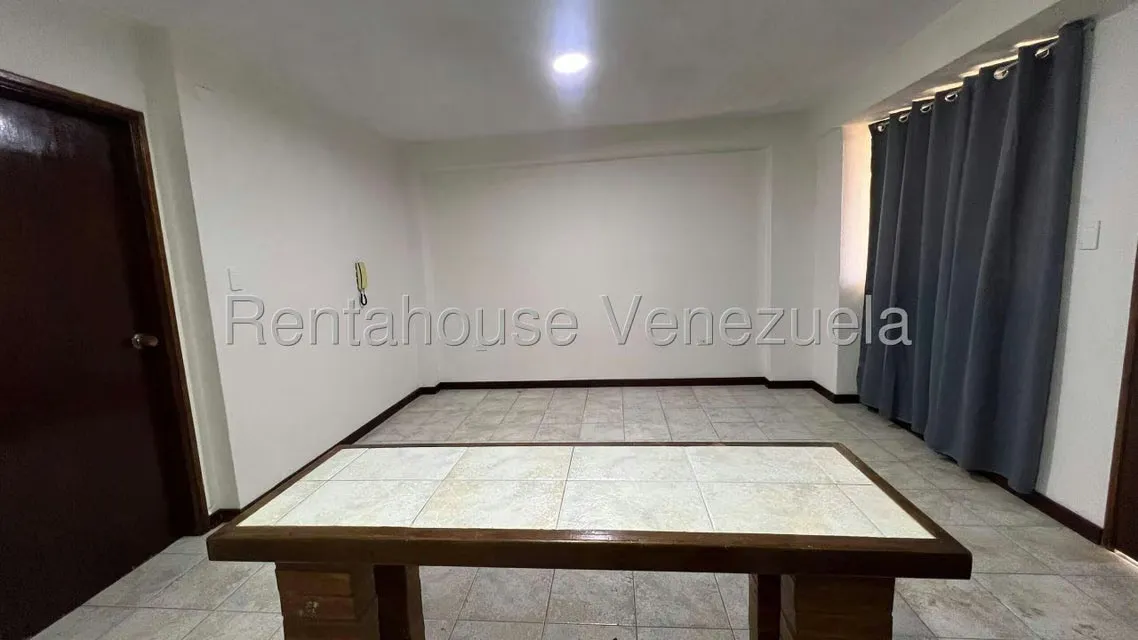 Apartamento (1 Nivel) en Alquiler en Valle Frio, Zulia - 10
