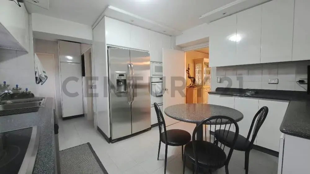 ML - Venta apartamento Santa Eduvigis. - 7