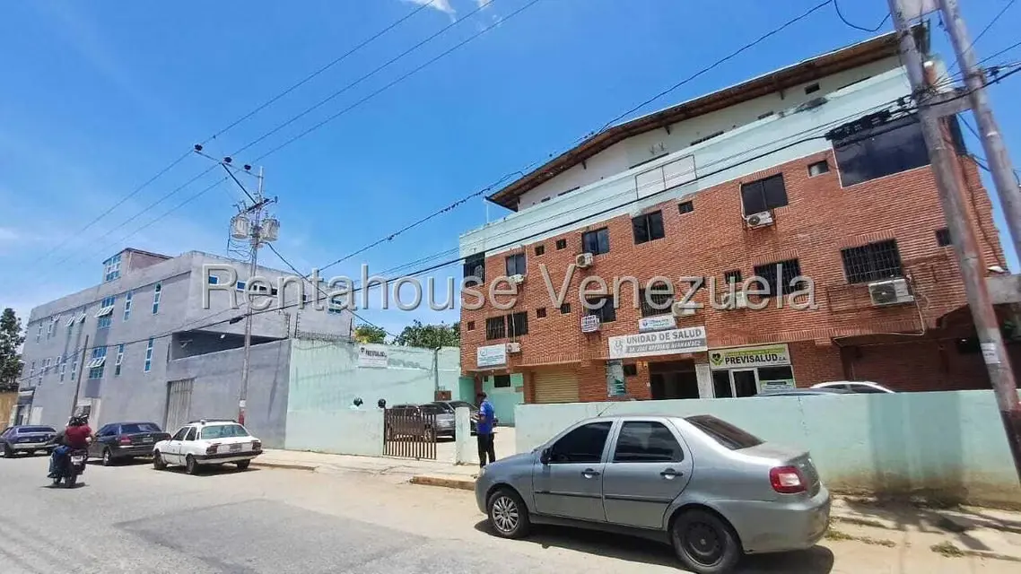 Local Comercial en Venta en Zona Oeste, Lara - 2