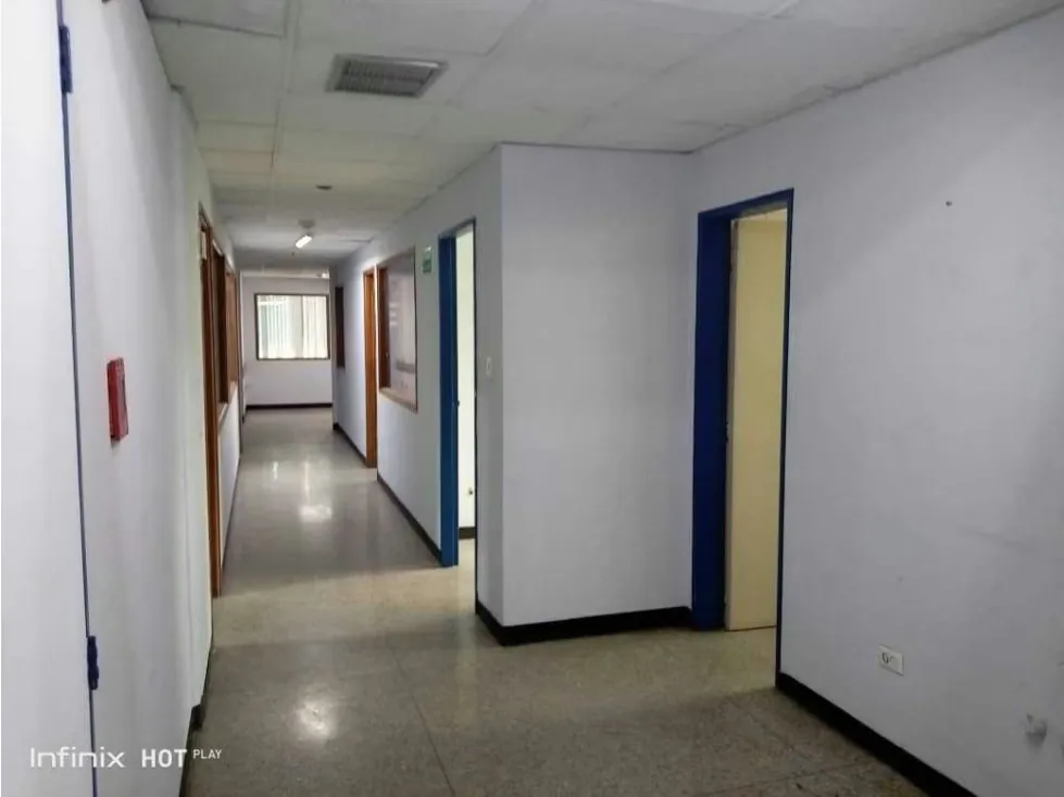 Alquilo oficina 700m2 La Urbina 5418 - 16