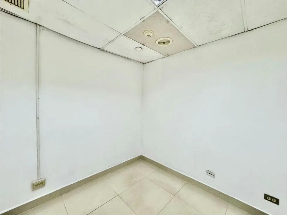 Se vende oficina 245m2 El Rosal - 5