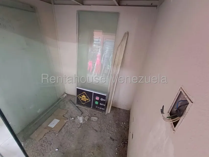 Local Comercial en Alquiler en Santa Rosa, Carabobo - 4