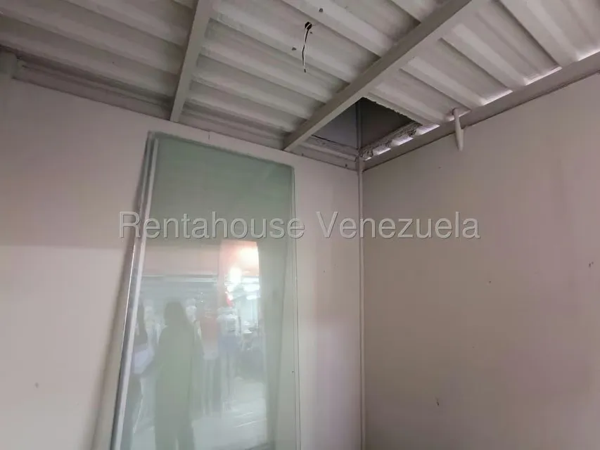 Local Comercial en Alquiler en Santa Rosa, Carabobo - 9