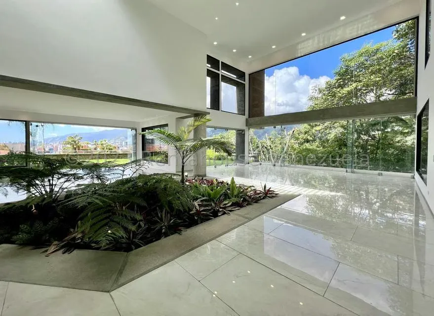 Casa (Duplex) en Venta en Lomas de Las Mercedes, Distrito Metropolitano - 6