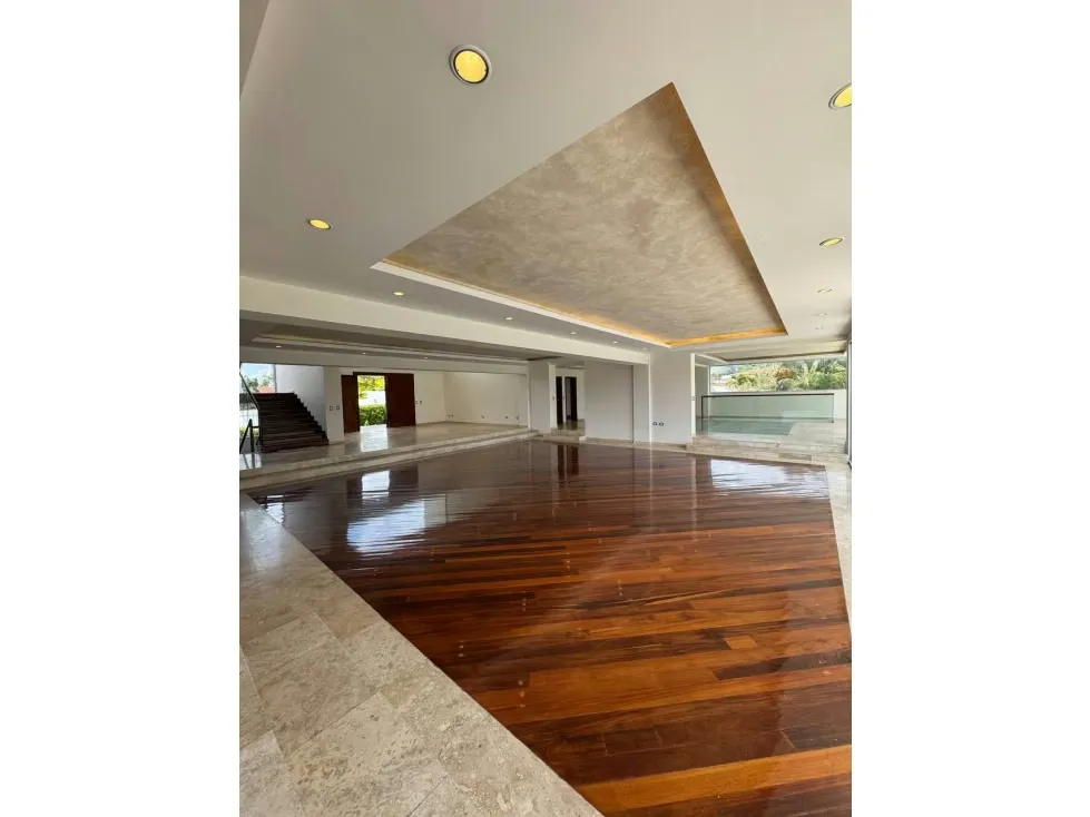 Casa En Venta en La Lagunita Calle Cerrada - 14
