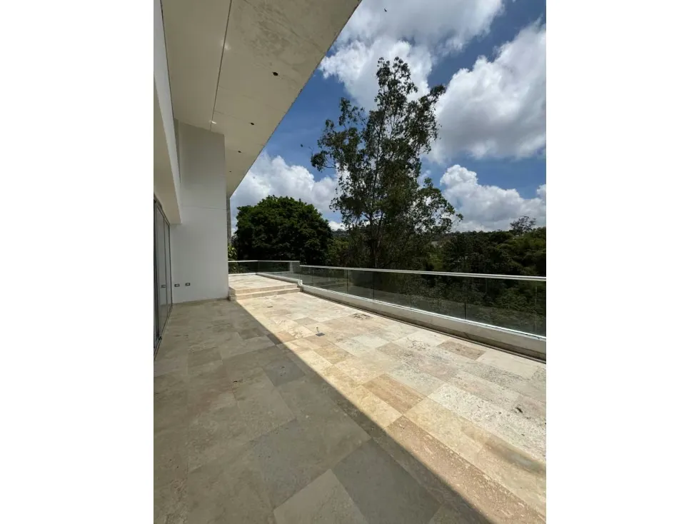 Casa En Venta en La Lagunita Calle Cerrada - 16
