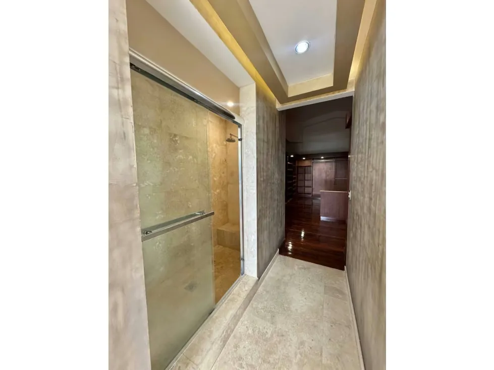 Casa En Venta en La Lagunita Calle Cerrada - 48