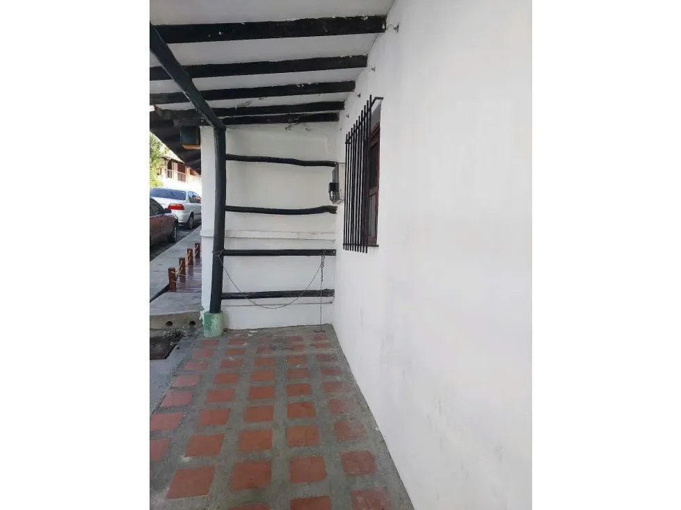Se alquila casa para comercio o deposito 75m2 El Hatillo 2557 - 3