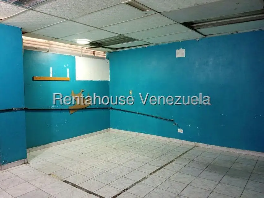 Local Comercial en Alquiler en El Paraiso, Distrito Metropolitano - 2