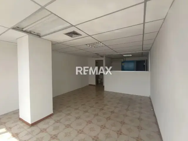 Alquiler Oficina Comercial Centro Lido 7ma Avda.