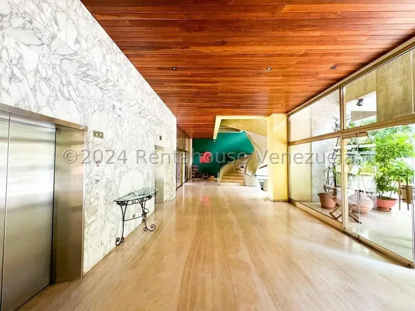 Apartamento (1 Nivel) en Venta en La Castellana, Distrito Metropolitano - 4