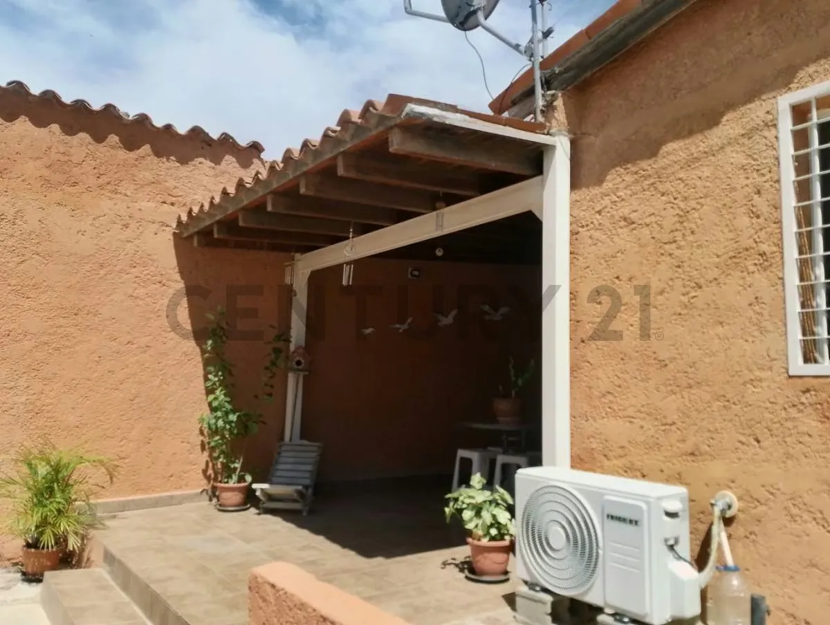 Venta Cómoda Casa Urbanización Las Marites - 2