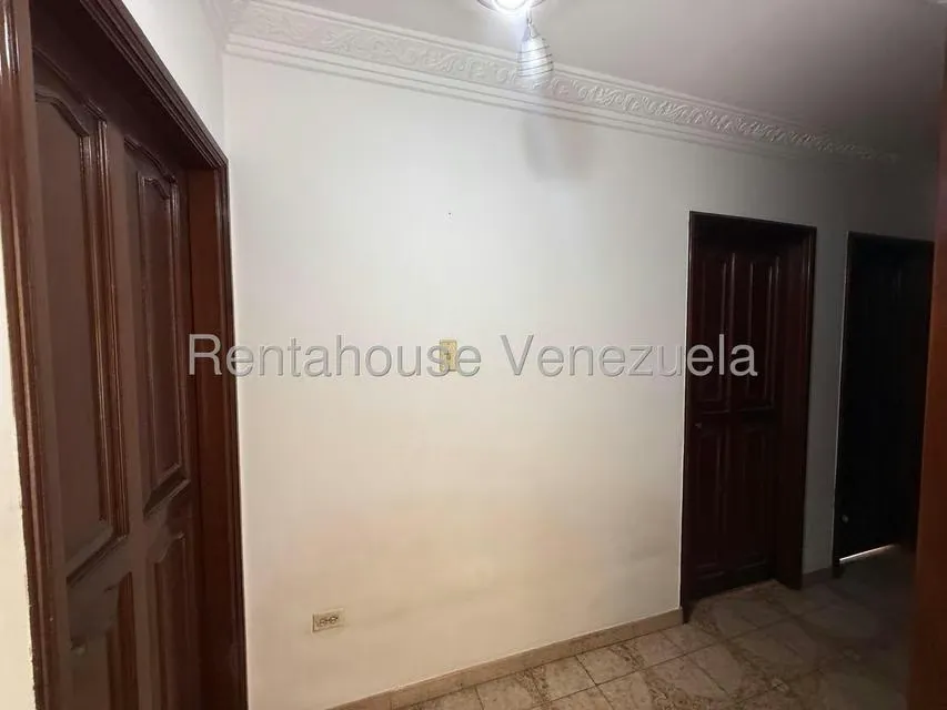 Apartamento (1 Nivel) en Venta en Vista Alegre, Distrito Metropolitano - 25