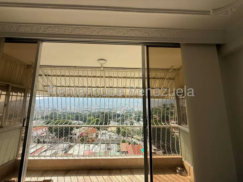 Apartamento (1 Nivel) en Venta en Vista Alegre, Distrito Metropolitano - 37