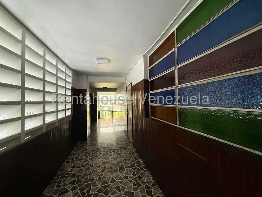 Apartamento (1 Nivel) en Venta en Vista Alegre, Distrito Metropolitano - 5