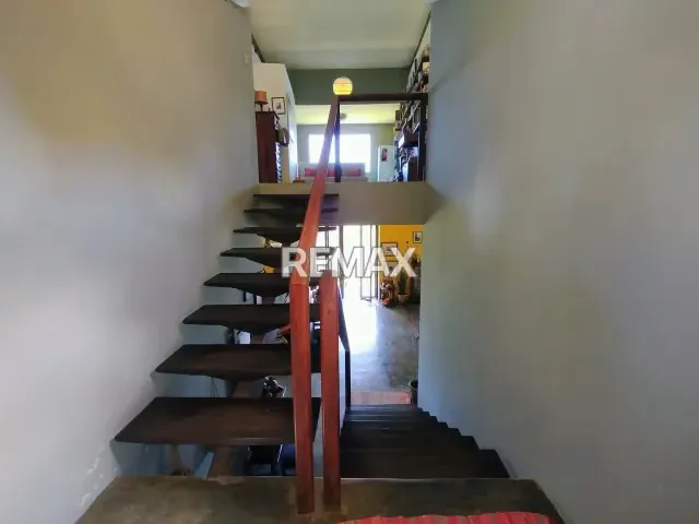 Venta de Acogedora Casa Tipo Rustico en la Urb. Karimao, Parque Caiza