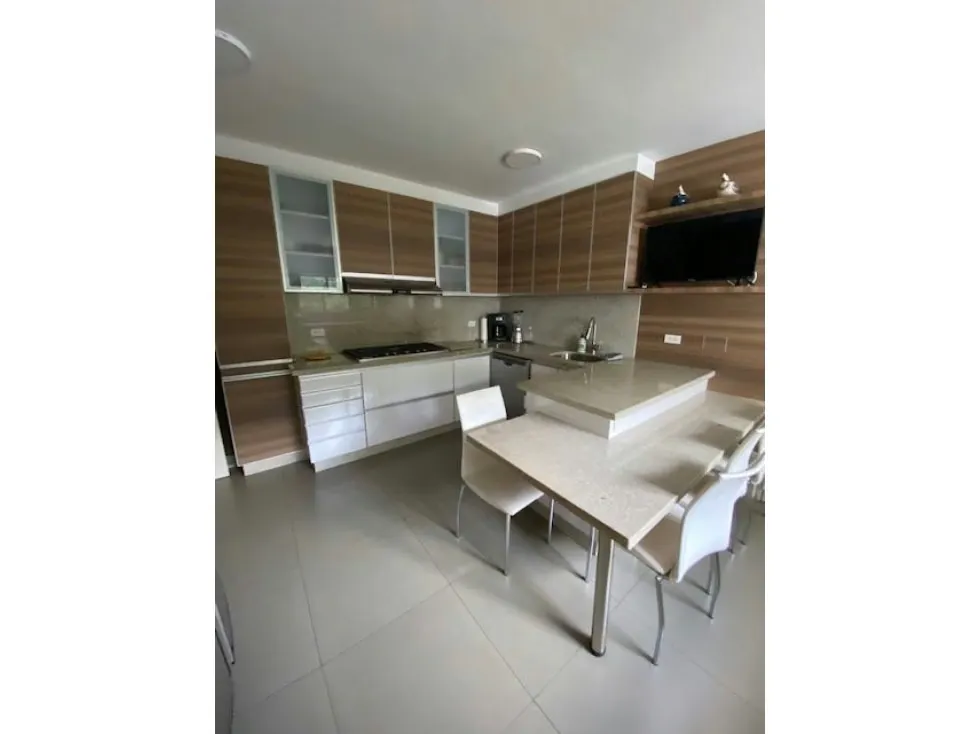 Alquiler apartamento 235m2 Colinas de Valle Arriba 9476 - 8