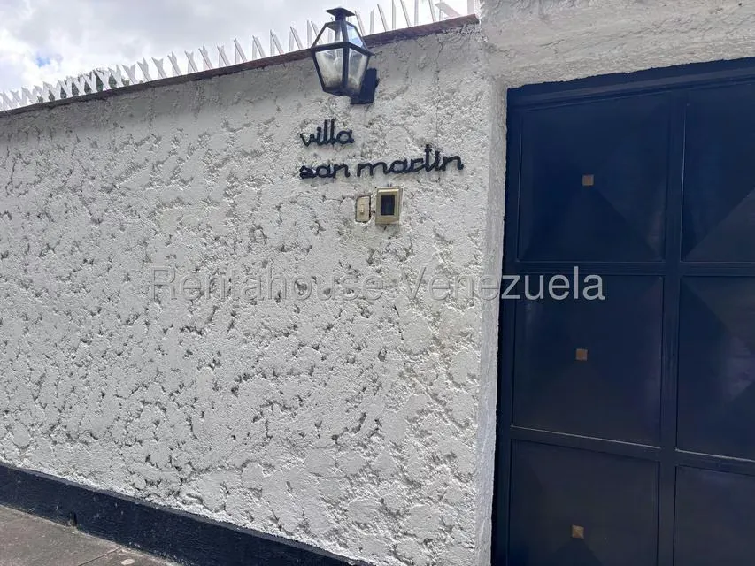 Casa (Duplex) en Venta en Montalban I, Distrito Metropolitano - 2
