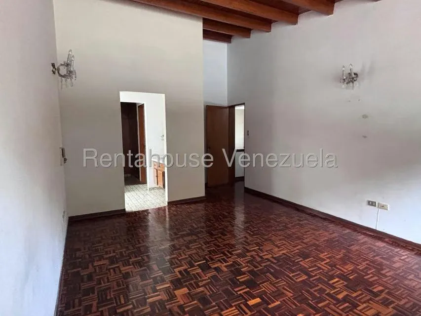 Casa (Duplex) en Venta en Montalban I, Distrito Metropolitano - 36