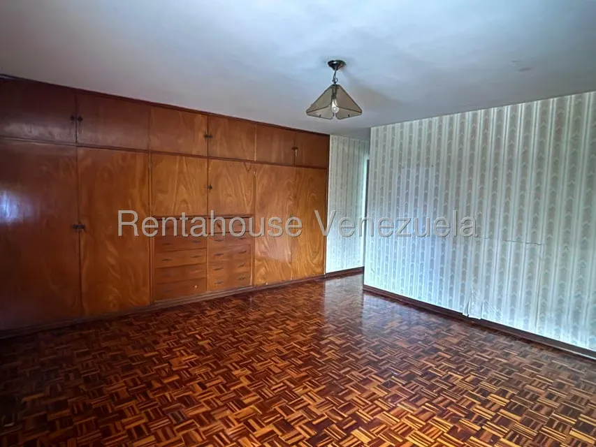 Casa (Duplex) en Venta en Montalban I, Distrito Metropolitano - 42