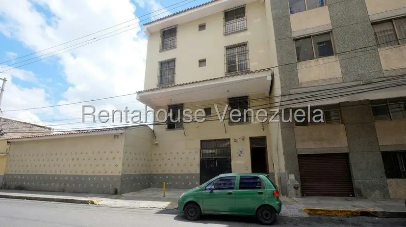 Edificio en Venta en Baruta, Distrito Metropolitano