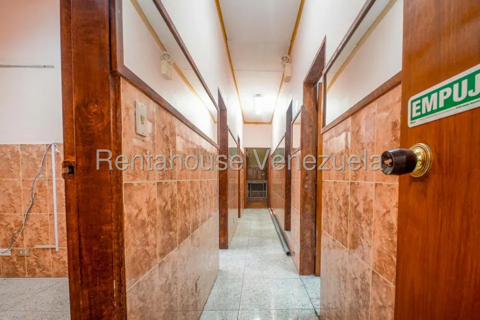 Edificio en Venta en Baruta, Distrito Metropolitano - 23