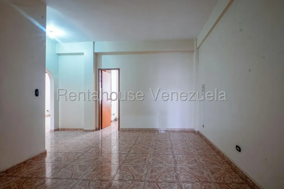 Edificio en Venta en Baruta, Distrito Metropolitano - 5