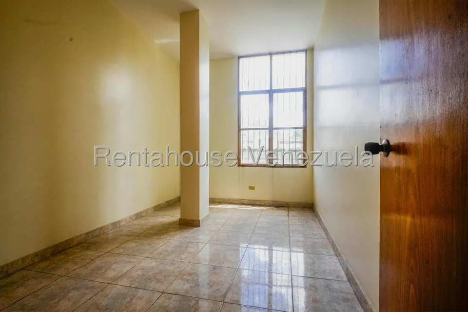 Edificio en Venta en Baruta, Distrito Metropolitano - 9