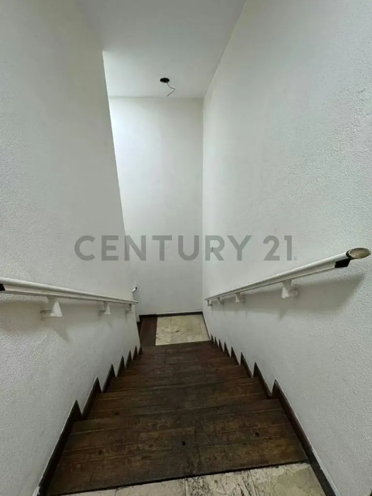 Local comercial en alquiler - 10