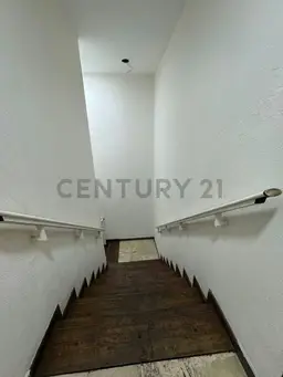 View 10