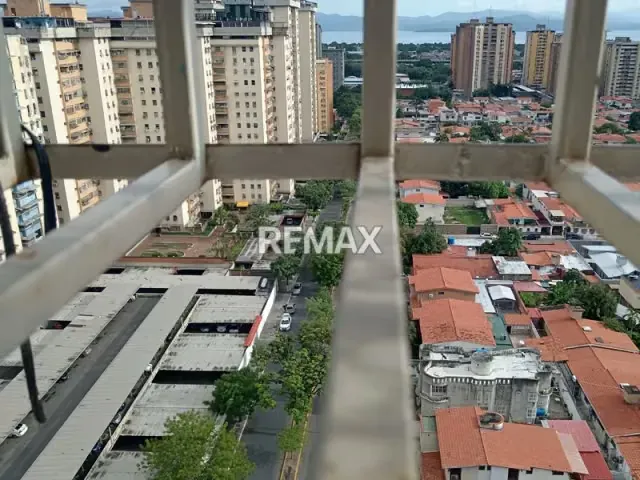 Venta de Apartamento Urb. El Centro - 12