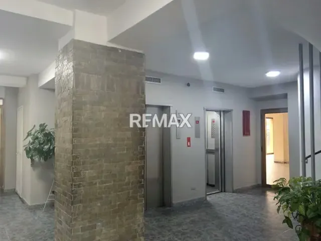 Venta de Apartamento Urb. El Centro - 4