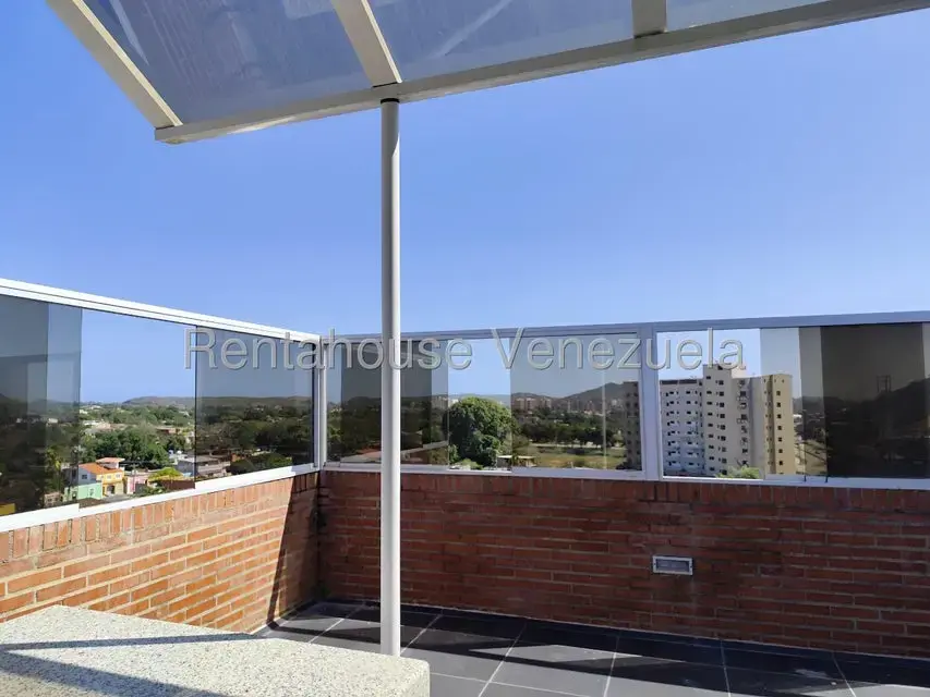 Apartamento (Duplex) en Venta en Los Robles, Nueva Esparta - 16