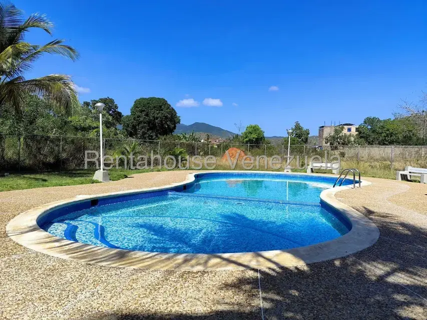 Apartamento (Duplex) en Venta en Los Robles, Nueva Esparta - 21